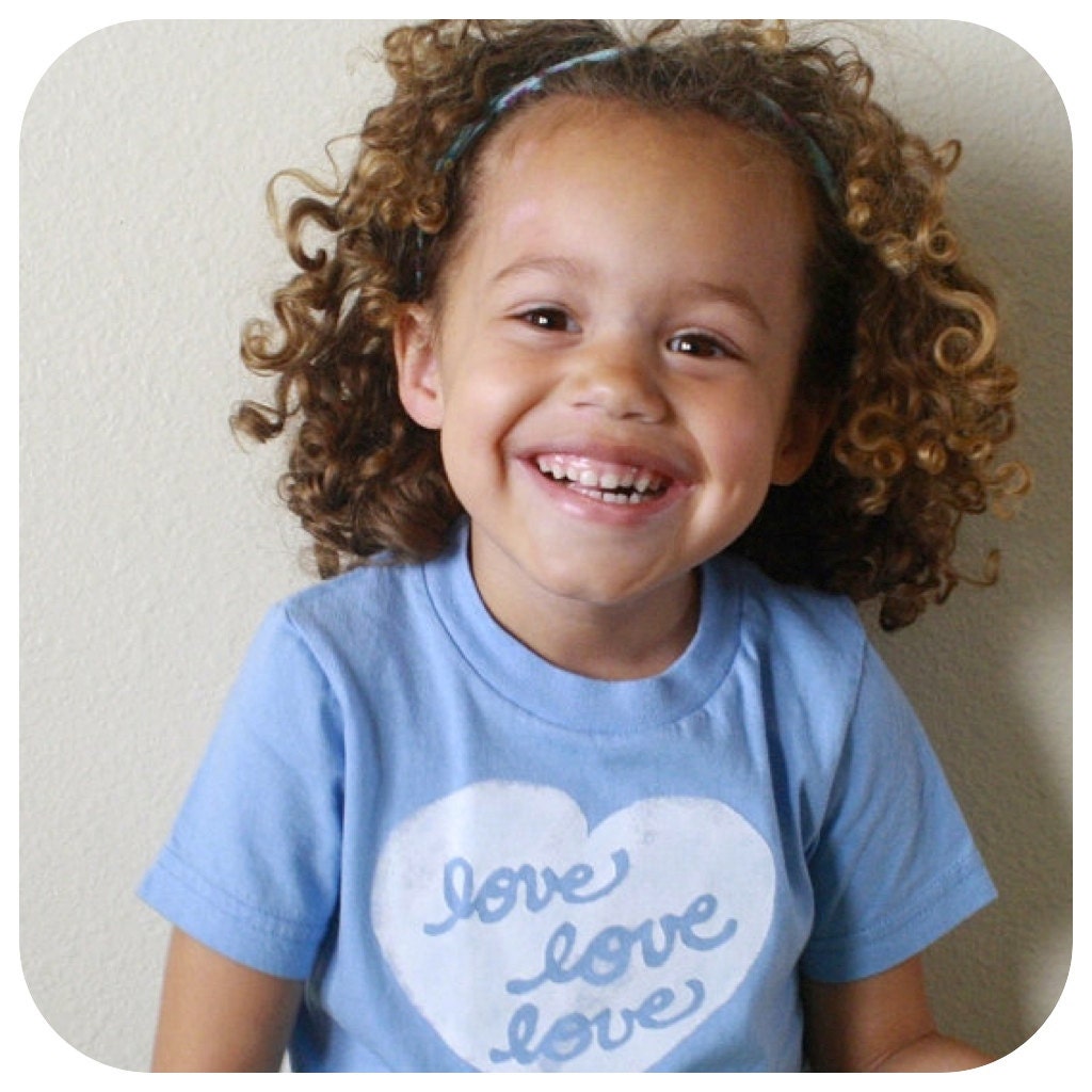 SALE American Apparel Toddler T Shirt. SIZE 6 "Love Love Love" in Baby Blue