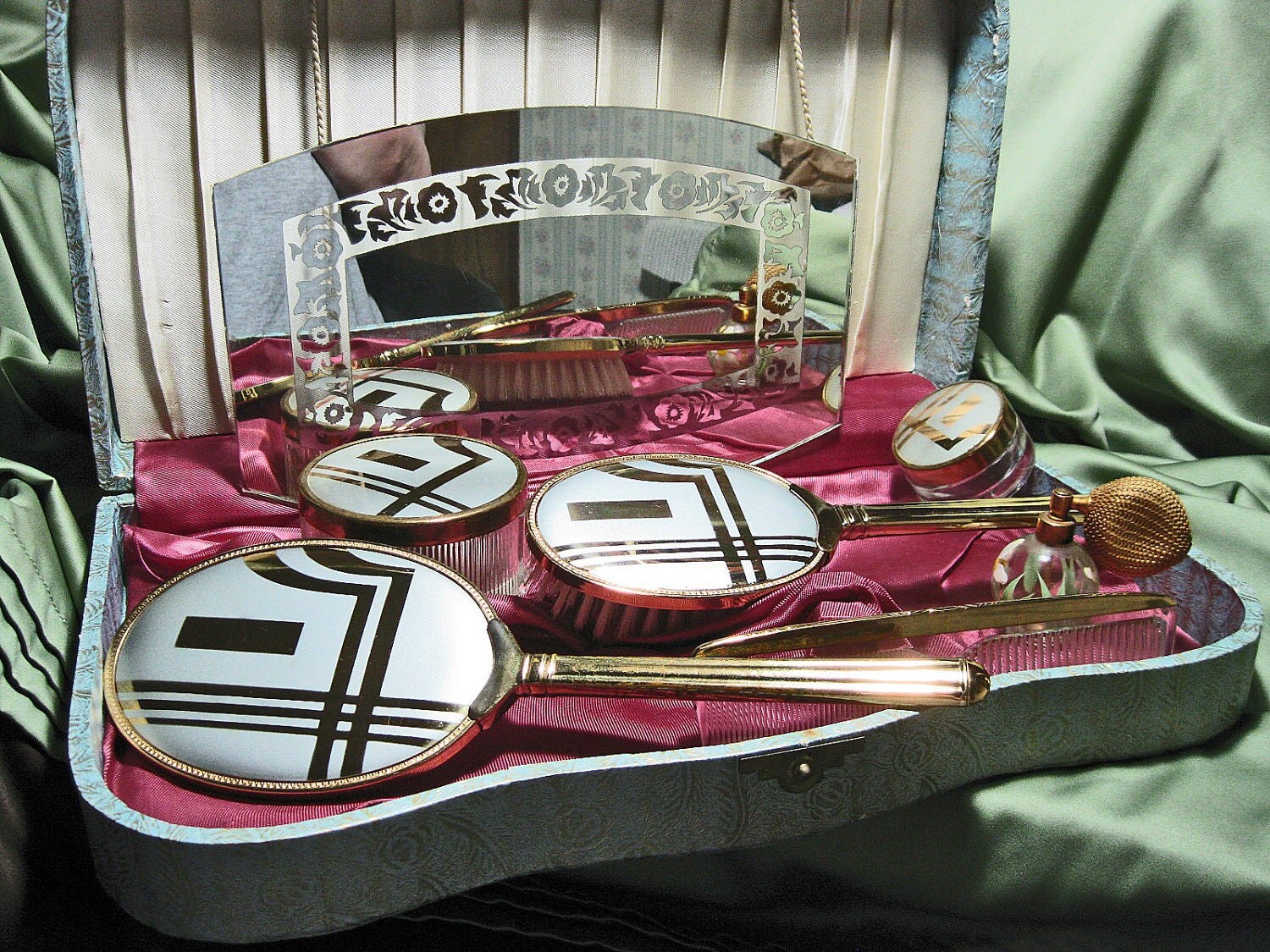Vintage Vanity Set With Box 1940s