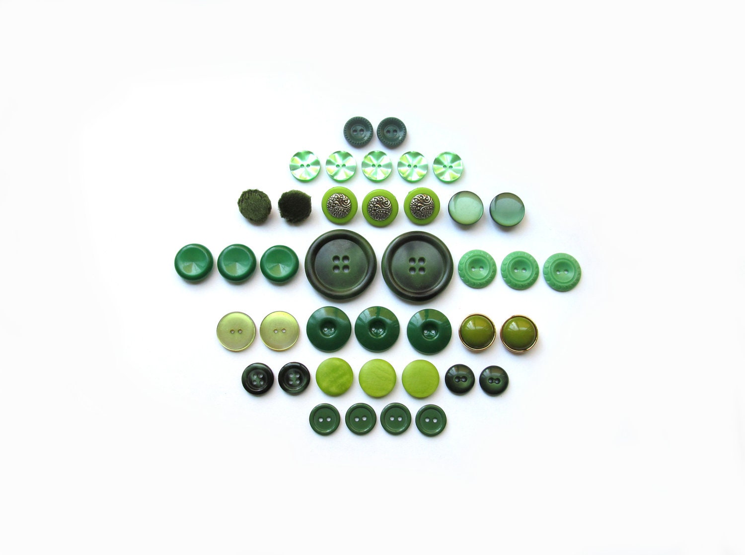 Emerald City Vintage Button Sets