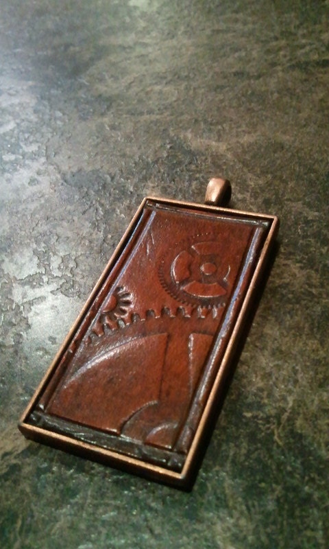 Geared Pendant or Keychain - Tan brown