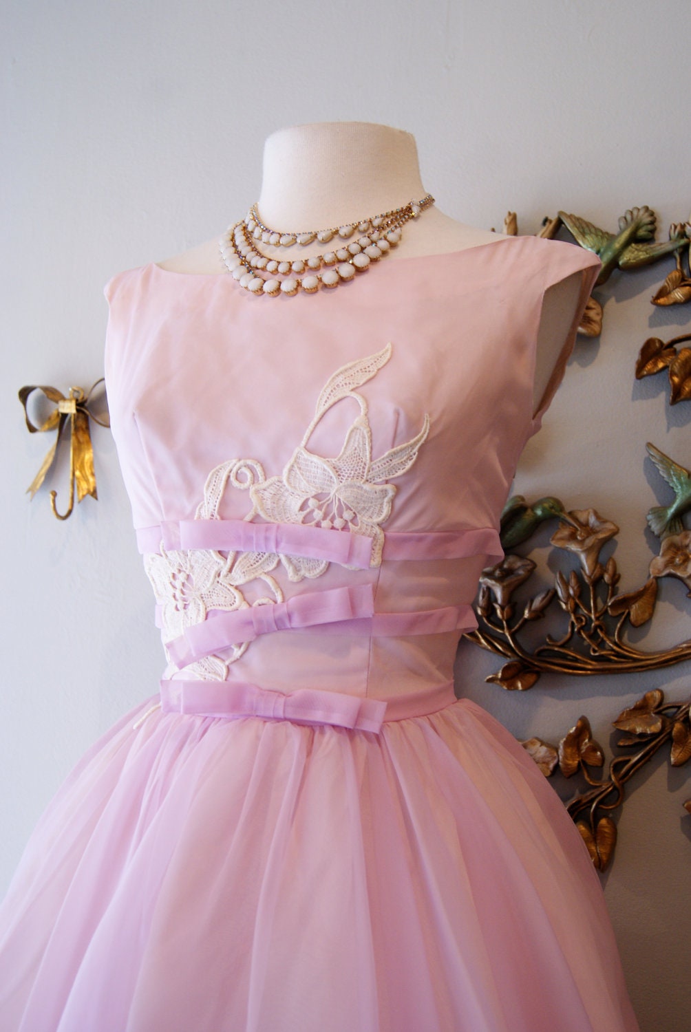 50s Dress / 50s Party Dress / Vintage 1950s Lavender Chiffon Party Dress with Full Skirt Size S