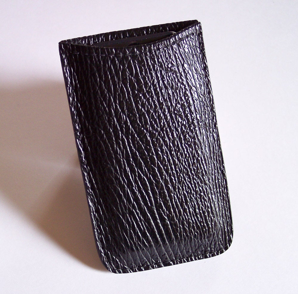 Leather iPhone 5 Sleeve - Black Sharkskin Leather