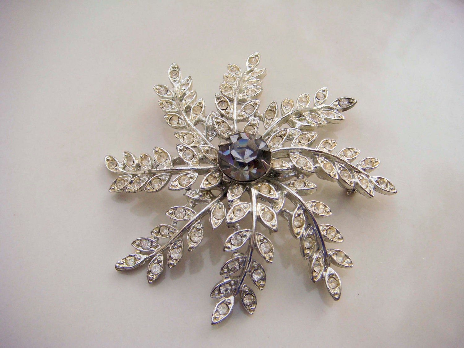 Vintage Sarah Coventry Evening Snowflake brooch 1960
