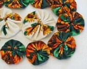 Pretty SUMMER SUNFLOWER YOYOS Bright Yellow and Orange Flowers on Green or White Background, Handmade, 12 pieces, Pillow Purse Applique