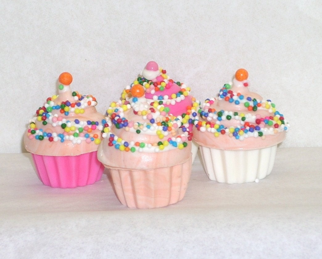 24 Cupcake bite sized chocolates
