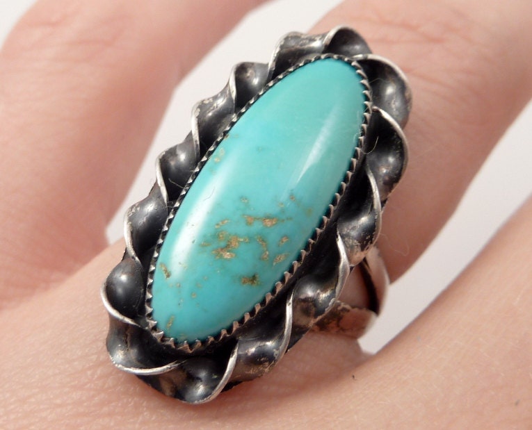 Vintage Sterling SIze 6 Long Turquoise Oval Ring