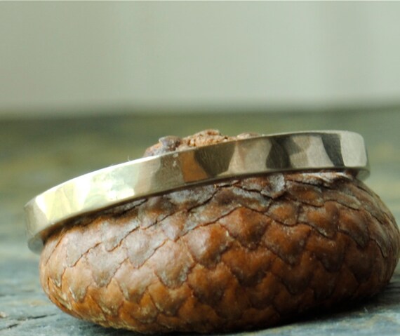 14k Palladium White Gold Ring, Gold Stacking Ring, Wedding
Ring by DalkullanJewelry