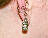 Tropically Sweet Ear Cuff