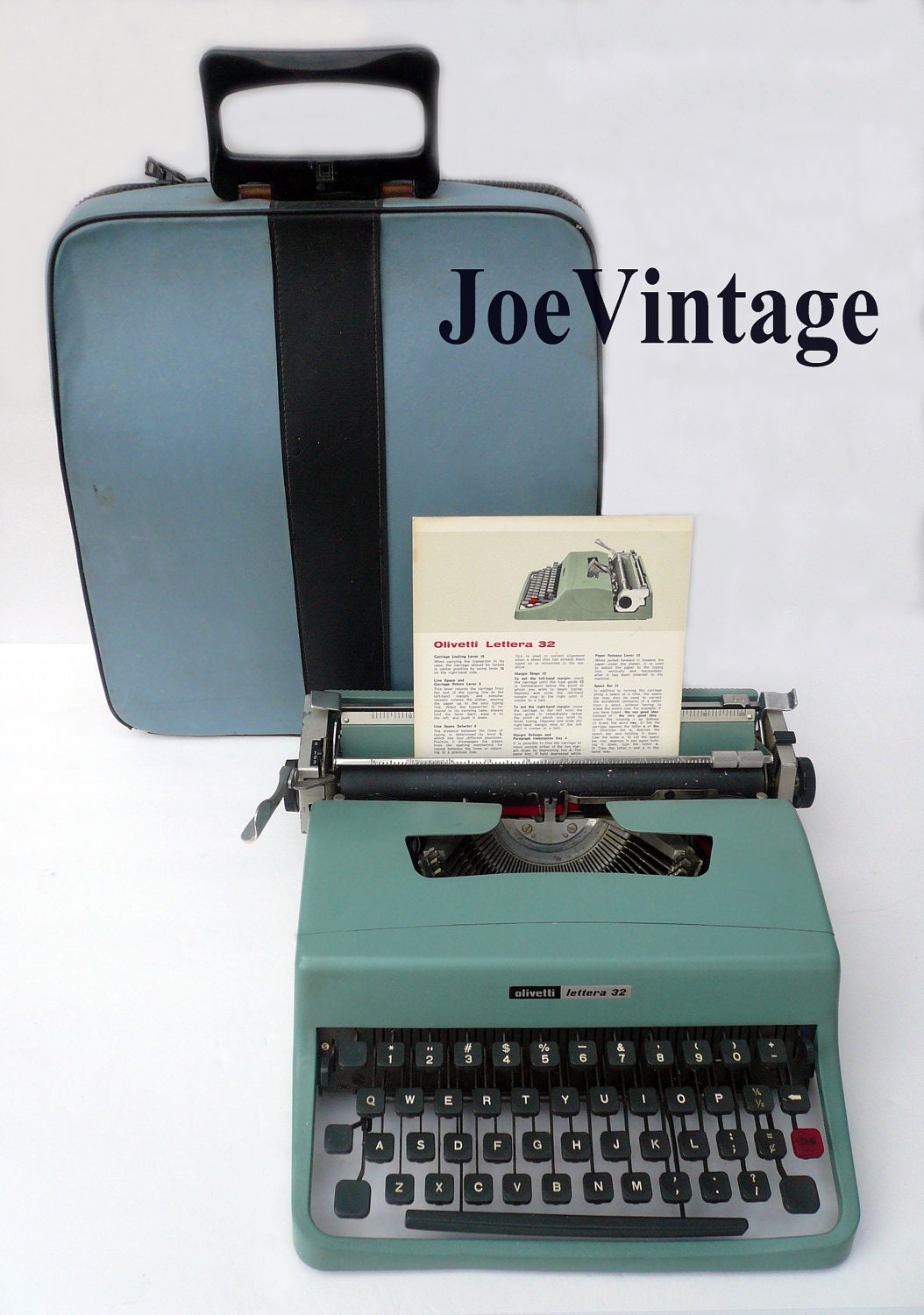 1960s Olivetti Lettera 32 Typewriter with Case