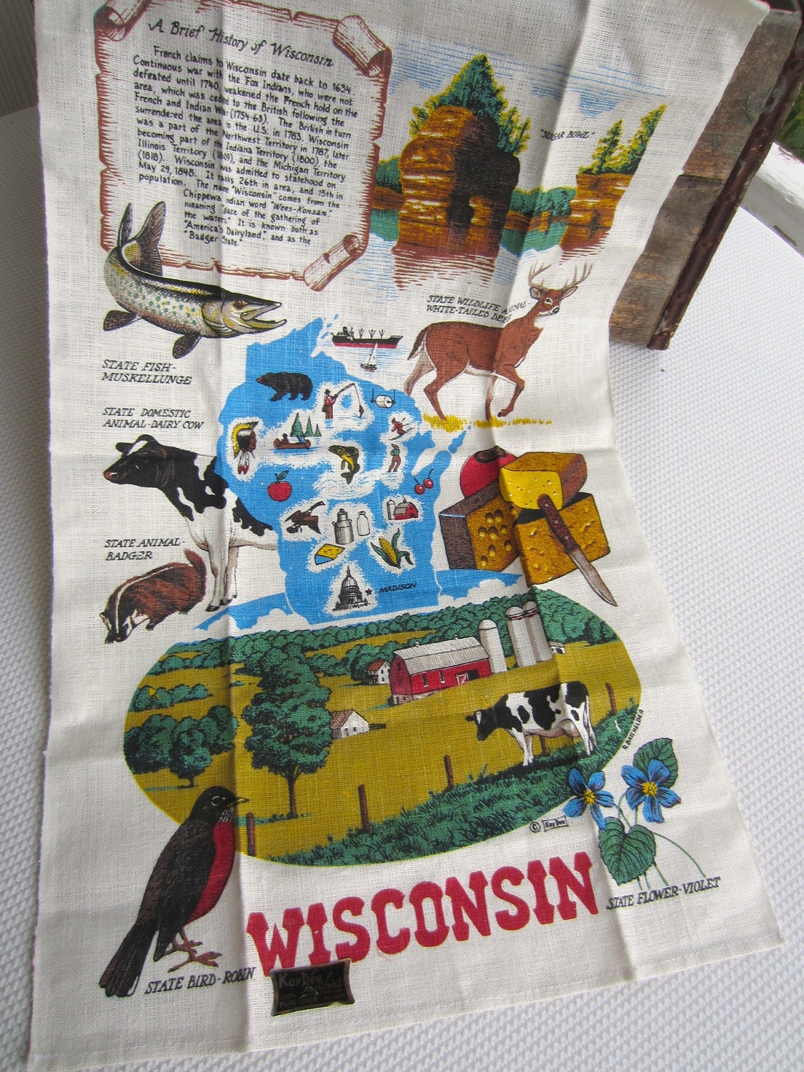 Vintage Wisconsin State Kay Dee Souvenir Linen Tea Towel