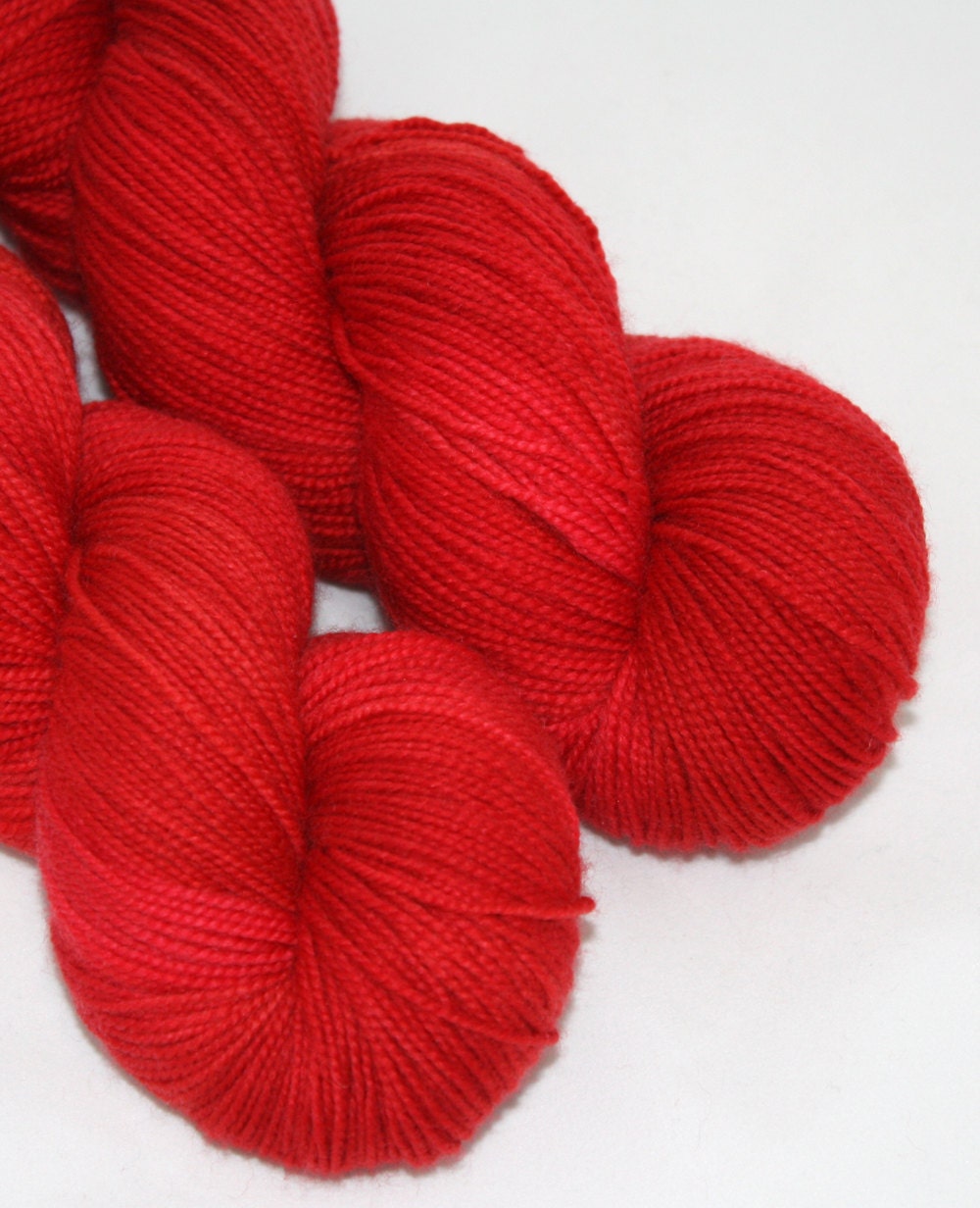 Tomato--Twisted Top Cat--MCN fingering