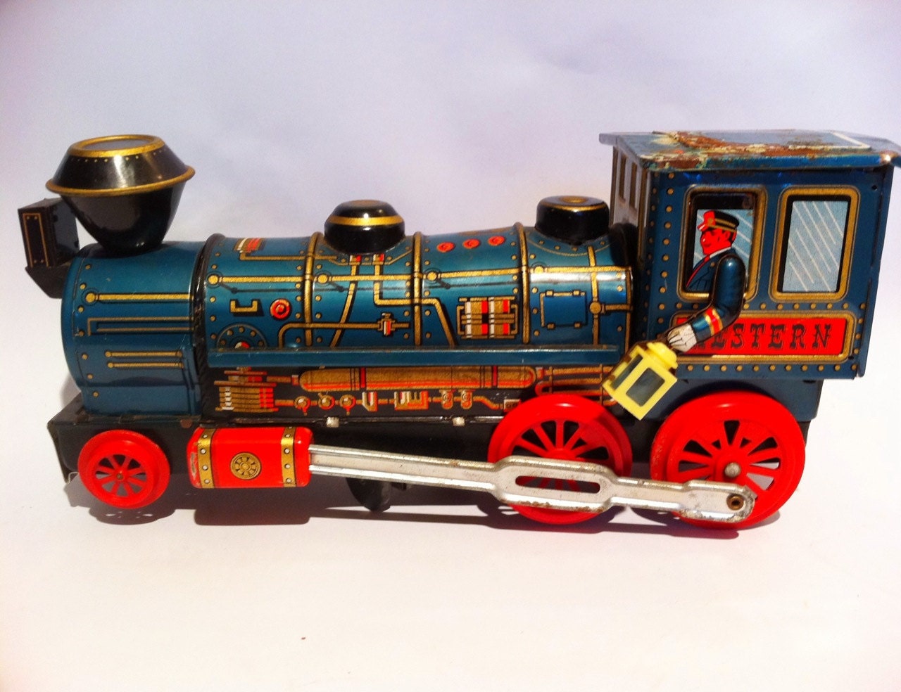 Vintage Tin Train 10