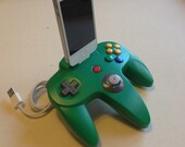 iPhone Dock - Nintendo 64 Controller