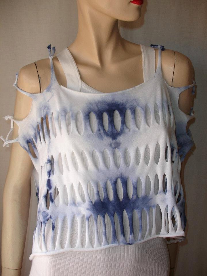 womens shredded tshirt , cropped tiedyed tank top. one size