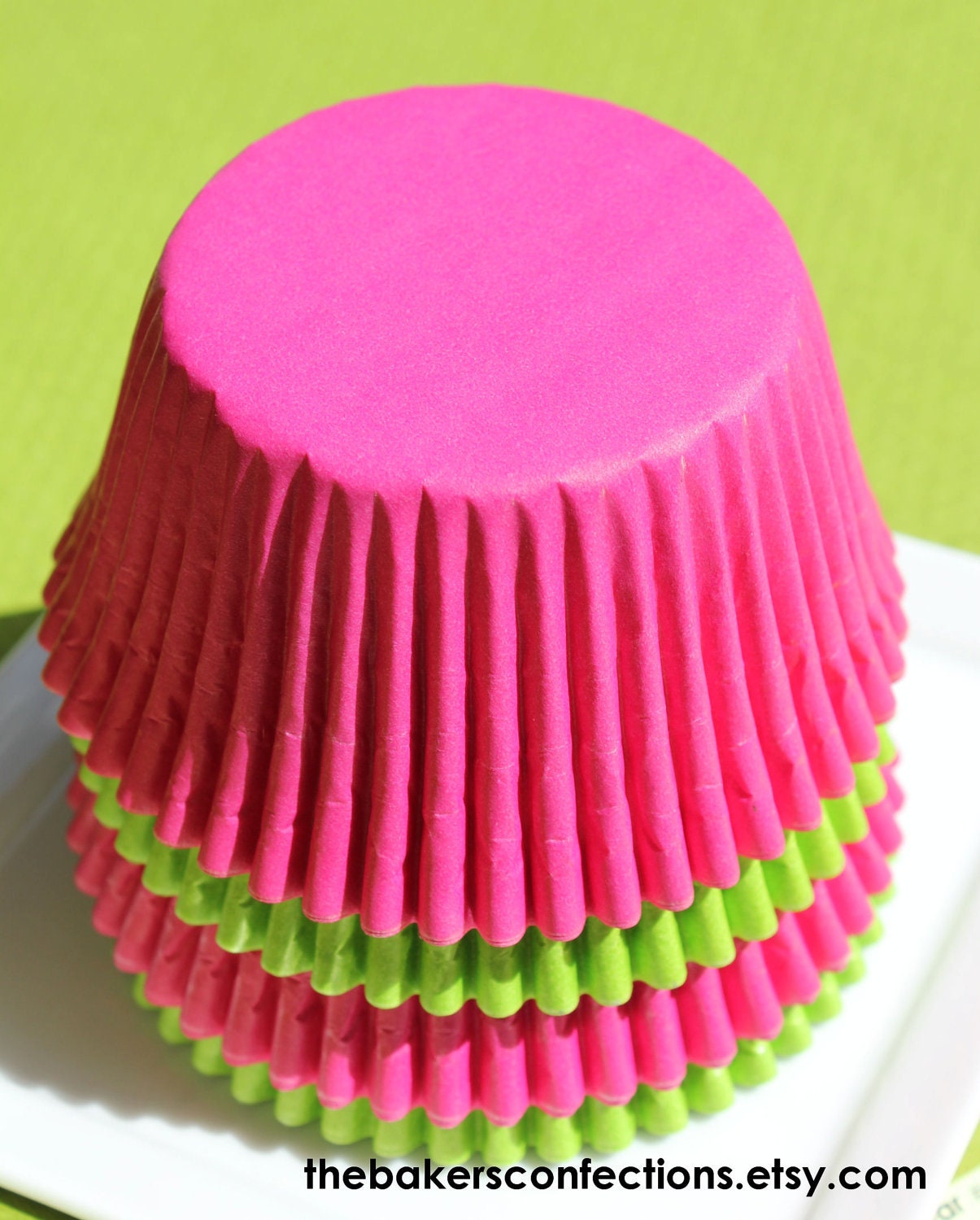 Jumbo Cupcake Liners. Norpro Giant Muffin Cups, White, Pack of 500.