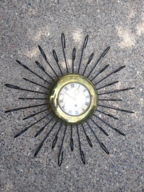 Mid Century Modern Starburst Clock