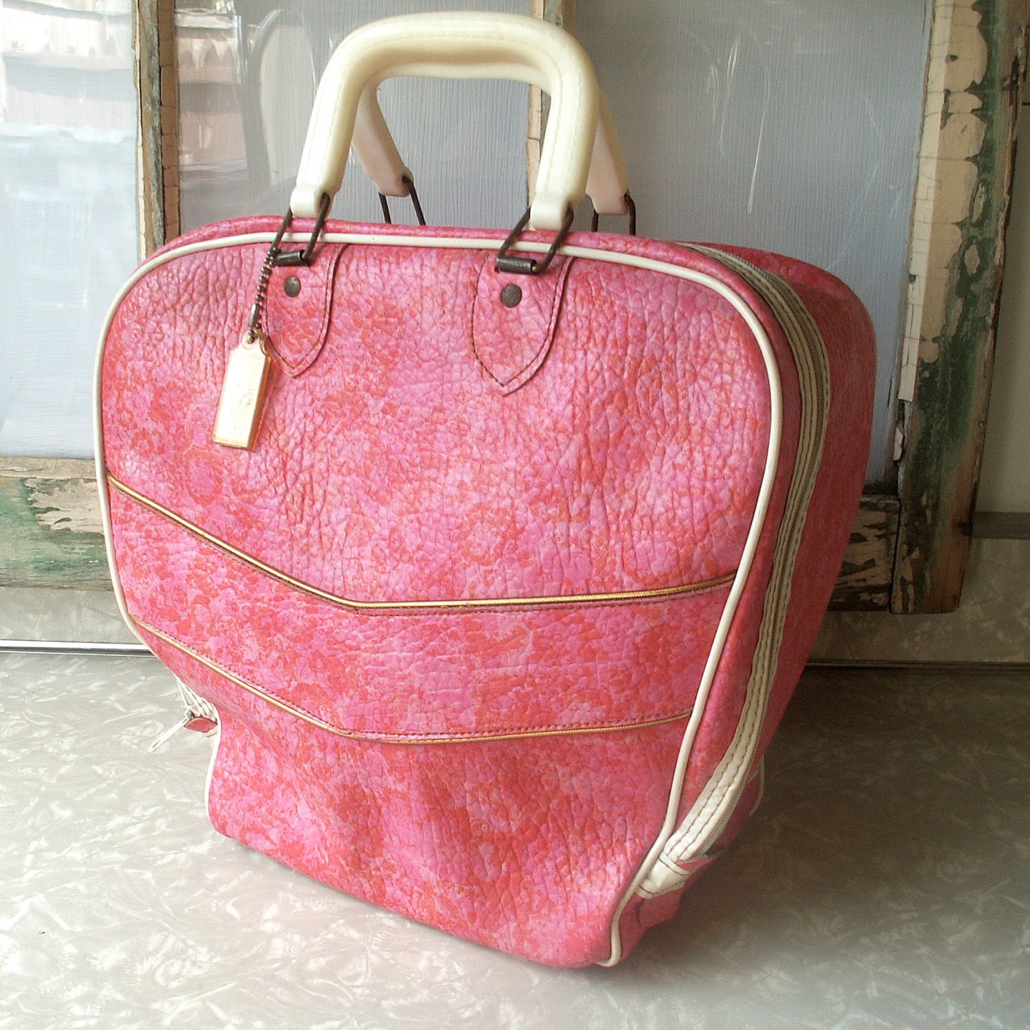 Vintage Pink Bowling Ball Bag