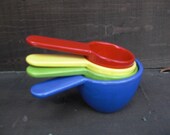 Set of 4 Bright Rainbow Colors Ceramic Measuring Cups - Red, Yellow, Apple Green, Blue