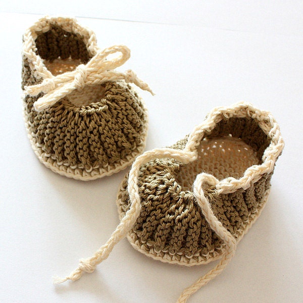 INSTANT DOWNLOAD - Knitting Pattern (PDF file) Baby Booties Purl and Knit  (sizes 0-3/3-6/6-12 months)