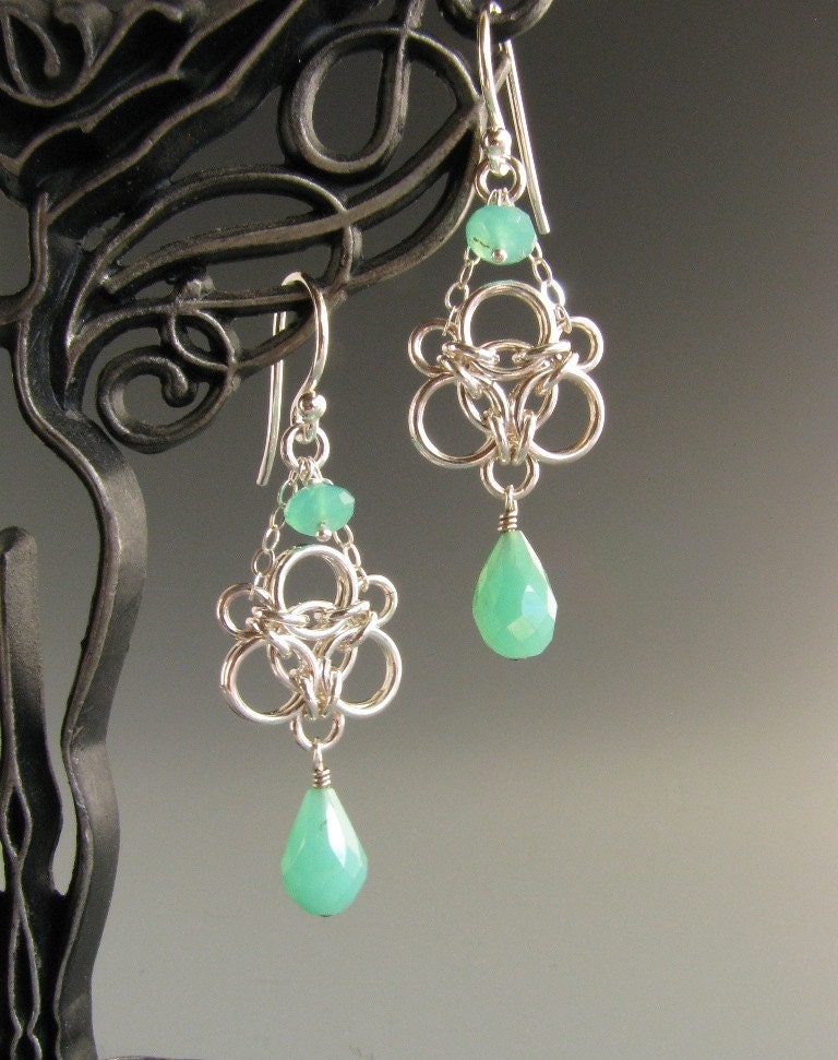 Aura Weave Chainmaille Earrings with Chrysoprase