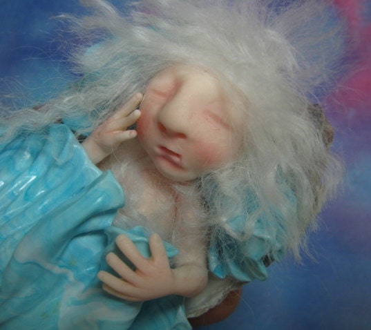 Aerylis d'Mer Benbecula Mermaid in Oyster Shell OOAK SCULPT by Artist Ann Galvin Coupon Code GOBLINRY