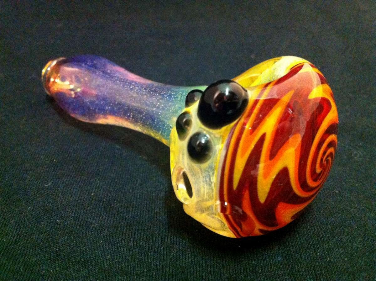 Glass Pipe Inside Out Silver and Gold Fumed Color Changing Cosmic Tobacco Spoon Pipe with Fire Switchback Cap
