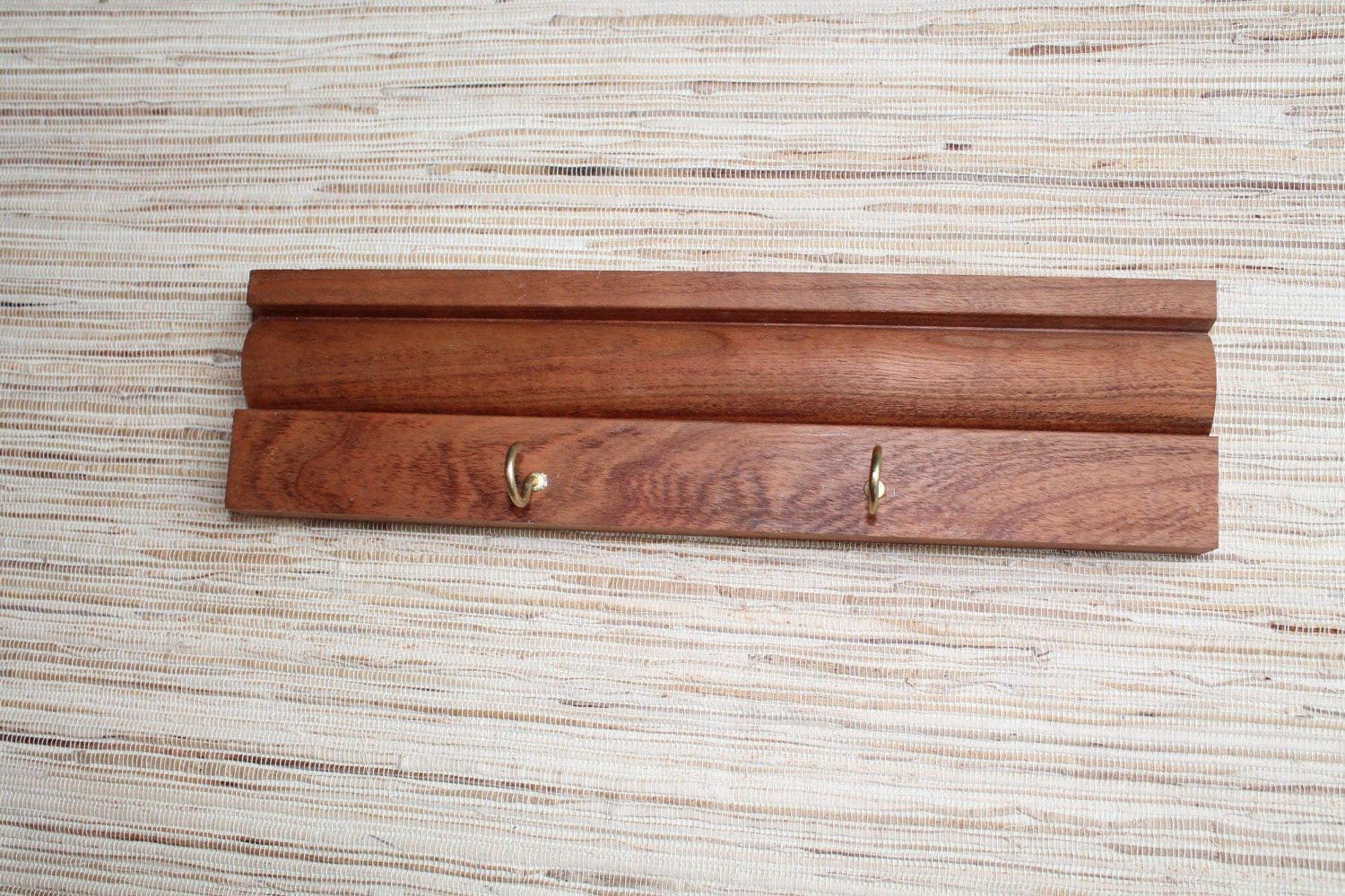 Wood Hanger, Reclaimed Cherry Wood Key Holder, wall hook organizer, upcycled wall decor
