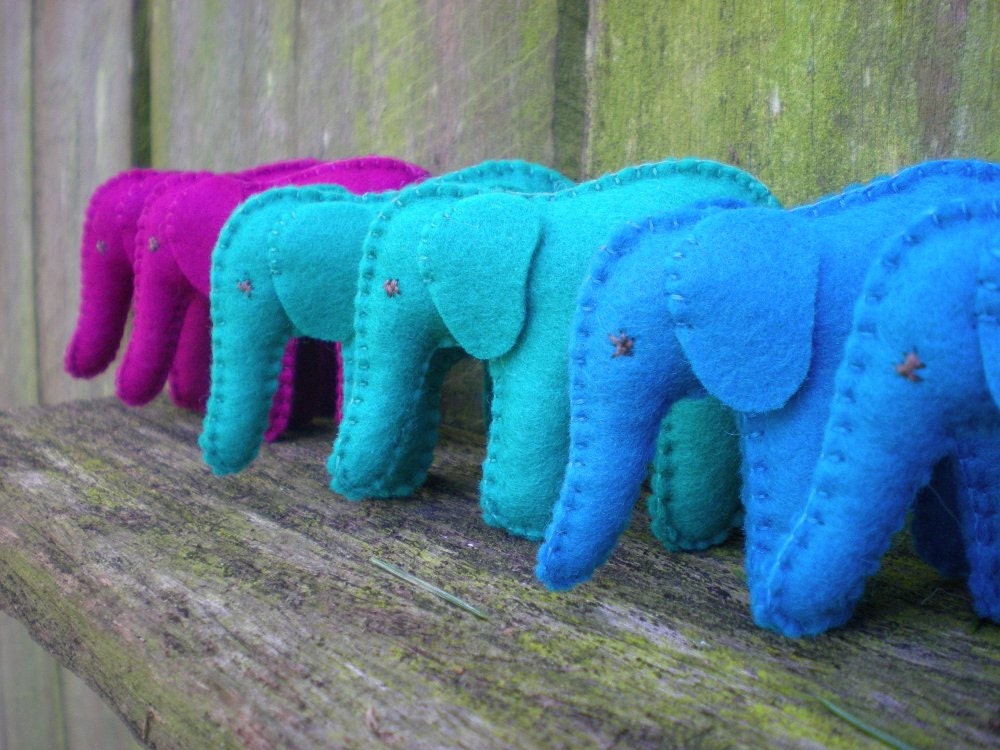 Tiny Elephant pdf sewing pattern