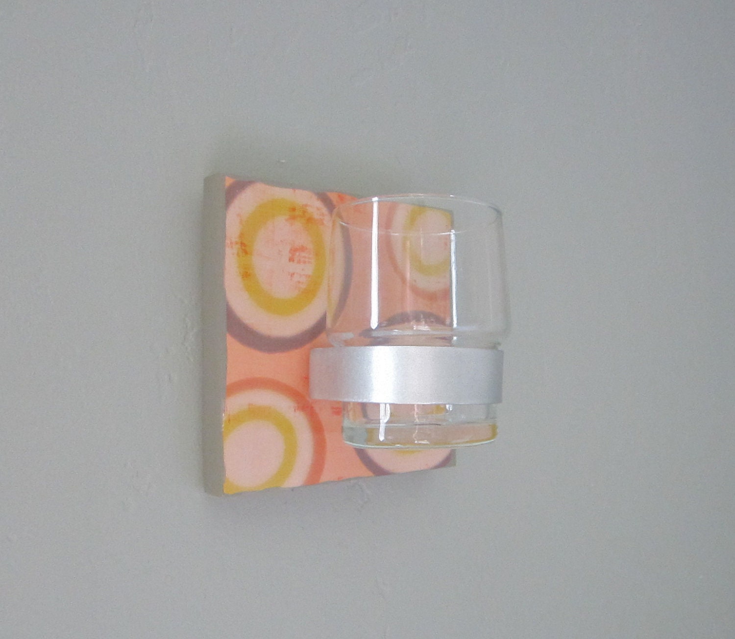 vase SORBET: flower wall mount candle holder votive geometric gray rust circles pattern glass