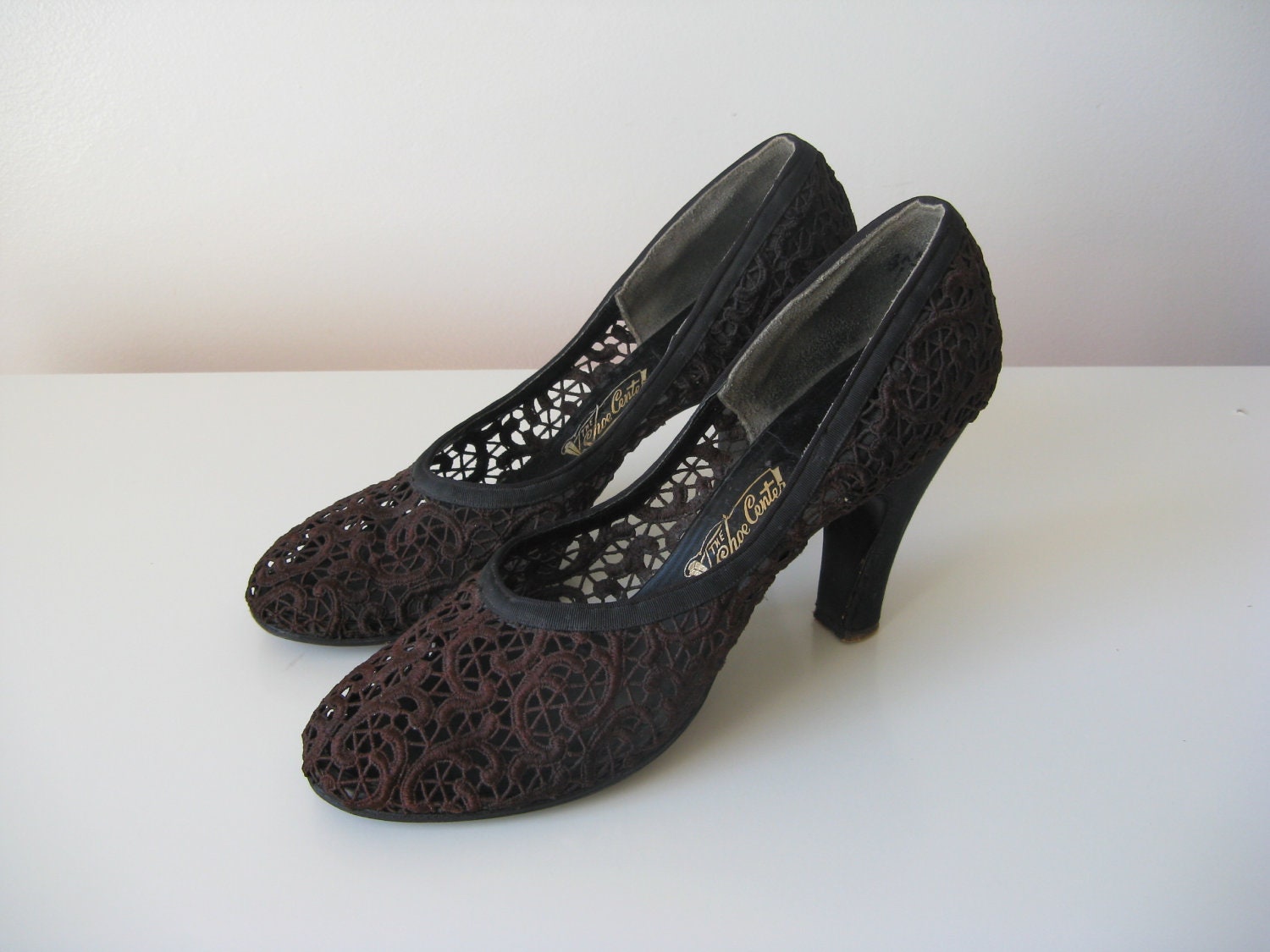 vintage 1940s chocolate lace shoes