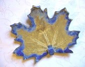 Island Oasis Ceramic Maple Leaf Spoon Rest
