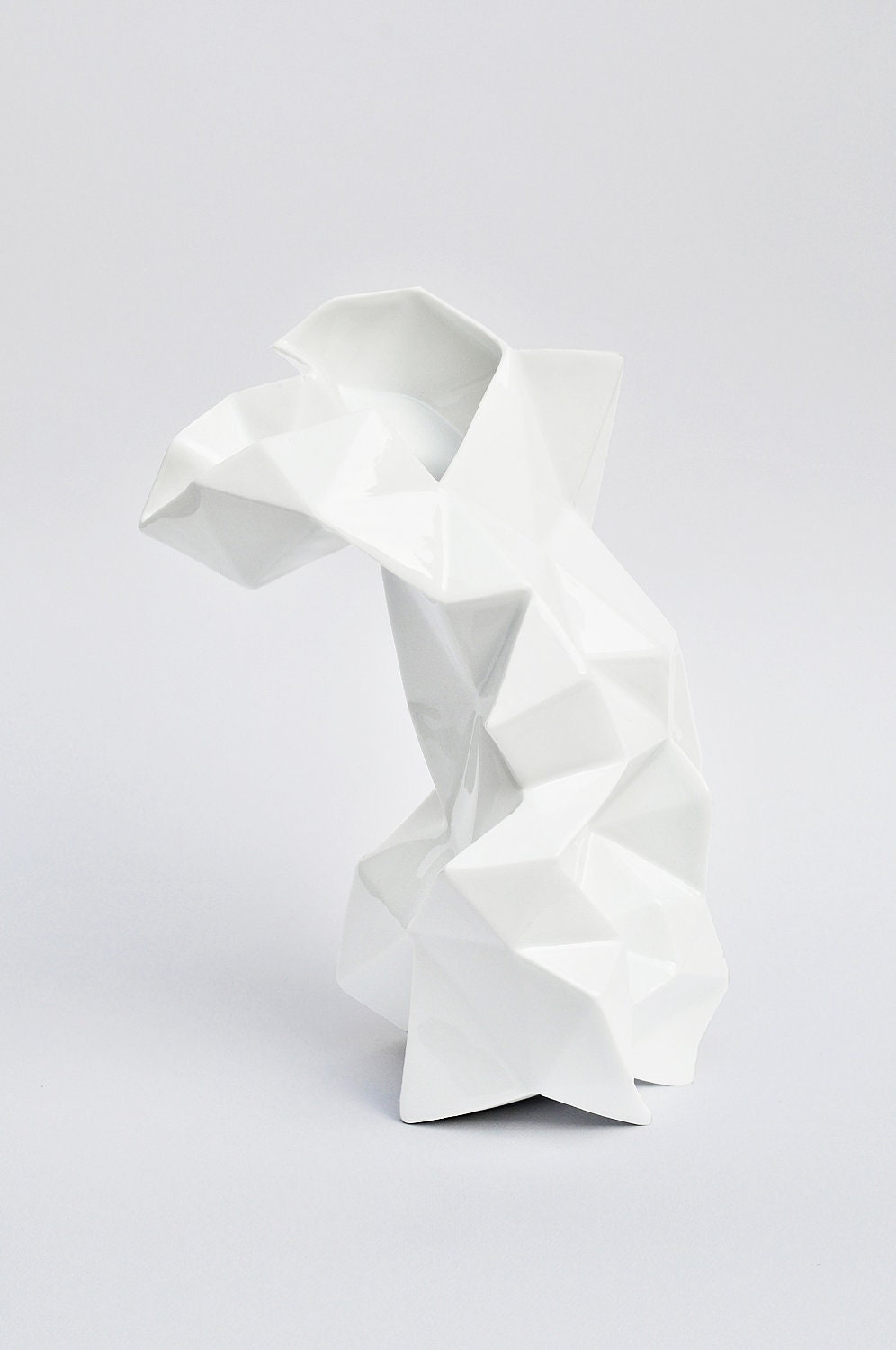 Modern geometric white porcelain Vase - contrmporary ceramic design - ENDEsign