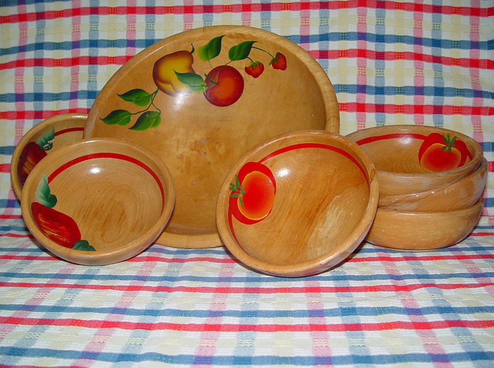 Wooden Salad Bowl Set- Country Cottage Vintage- Handpainted Vegetable Fruit- 11 x 10 x 4 inch