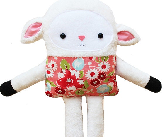 Lamb Sewing Pattern - Toy Doll Softie Sewing Pattern - PDF Sewing Pattern