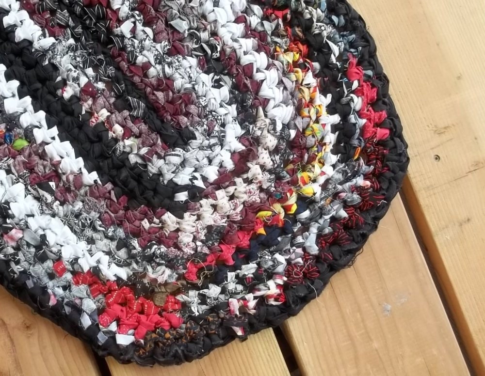 Black White Gray and Reds Oval Crocheted Rag Rug