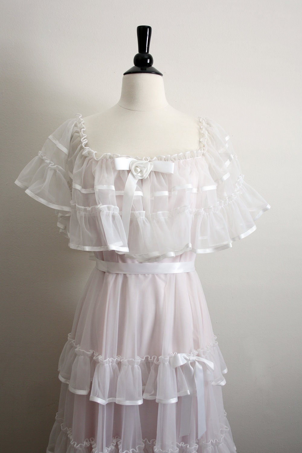 Reserved//70's Senorita Ruffle Wedding Dress. Mexican Boho Maxi Peasant Dress. Size Medium