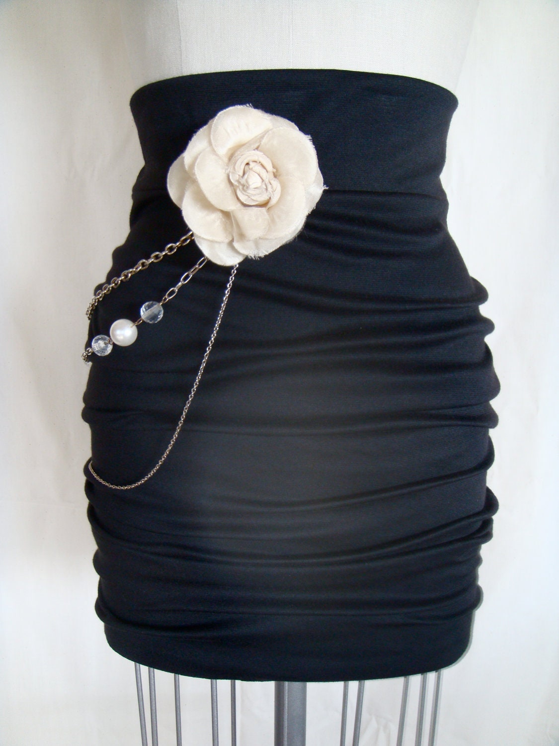 Fancy Black Knit Pencil Skirt w/ Chain and Flower Detail.