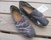 Custom TOMS - Handpainted Design on Shoes- Shoes included in Purchase