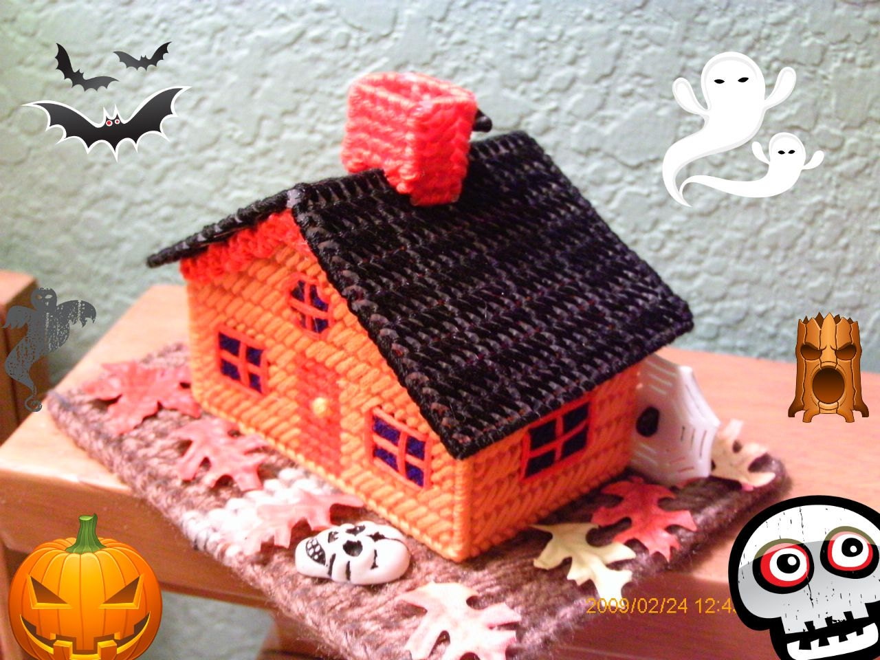 Spookvilles Orange Haunted House a ghostgap design