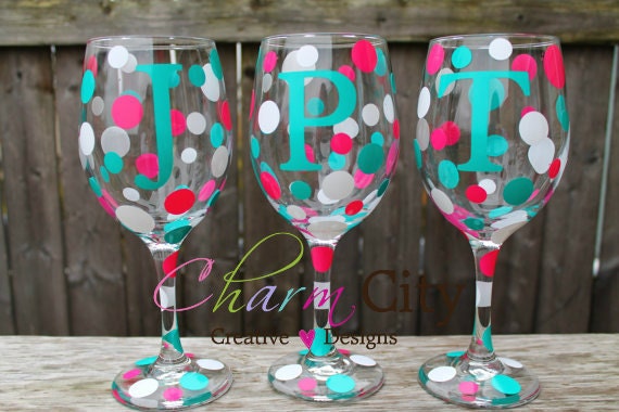 Personalized Wine Glasses for Bridal Parties, Birthday, Wedding, Mother's Day, Engagement, Housewarming