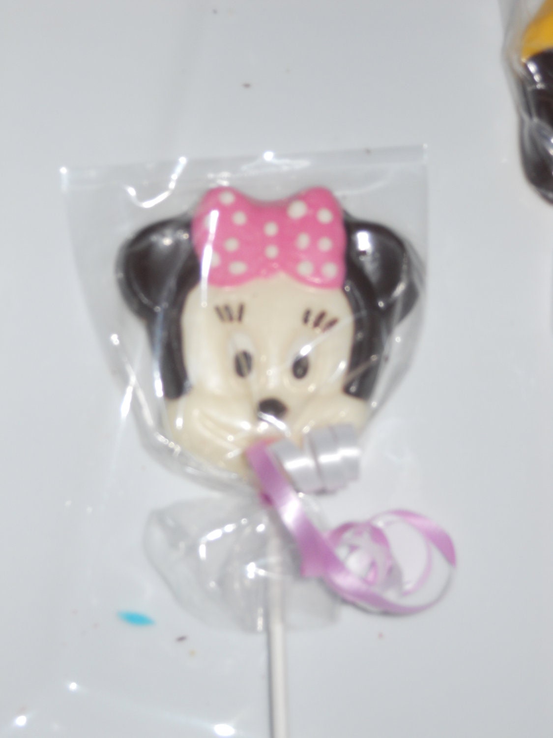 12 Disney Baby Minnie Mouse 1st 2nd Birthday lite pink Bow Baby Shower Party Favors Gourmet Chocolate Lollipops
