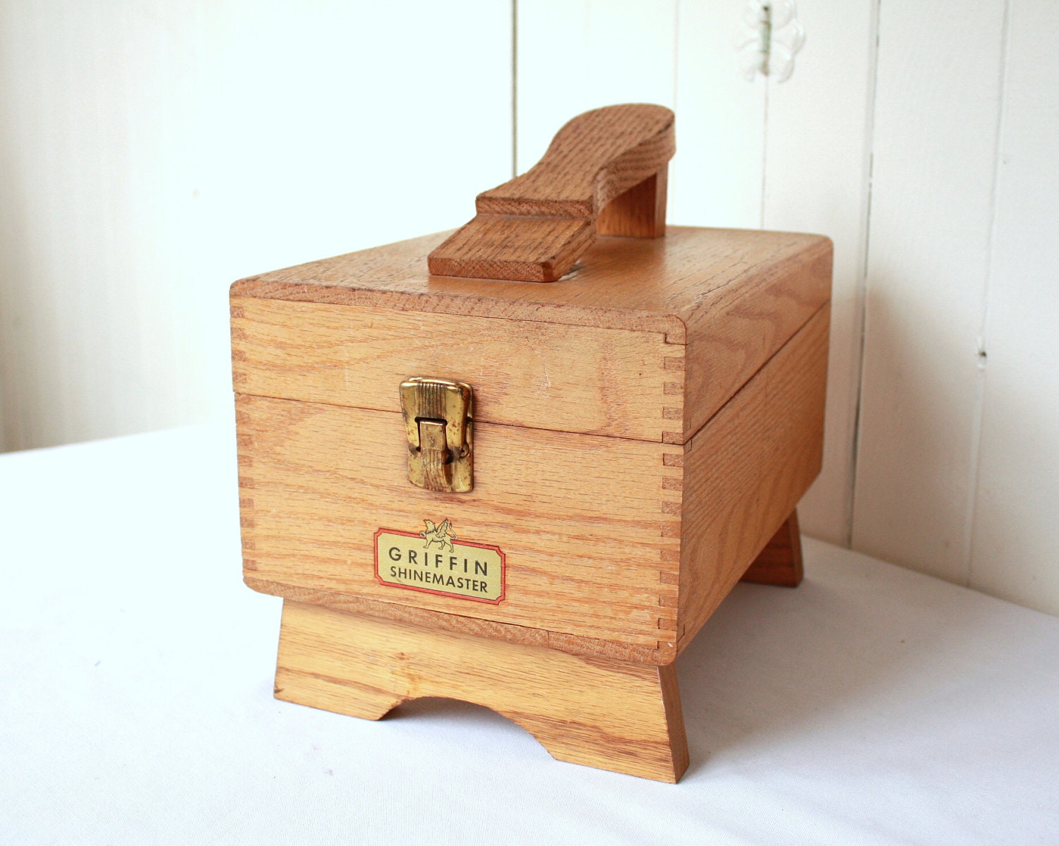 Vintage Shoe Shine Box, Griffin Shinemaster Shoe Shine Box, Oak Box, Wood Box, Photo Prop, Movie Prop
