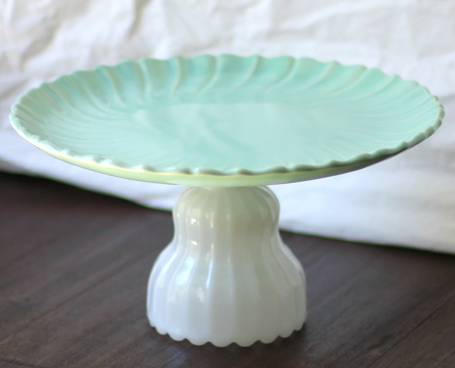 Cake Stand in Pastel Aqua Blue, Mint Green, Icy Green / Cake Plate Pedestal for Beach Weddings or Summer Weddings / Cupcake Stand