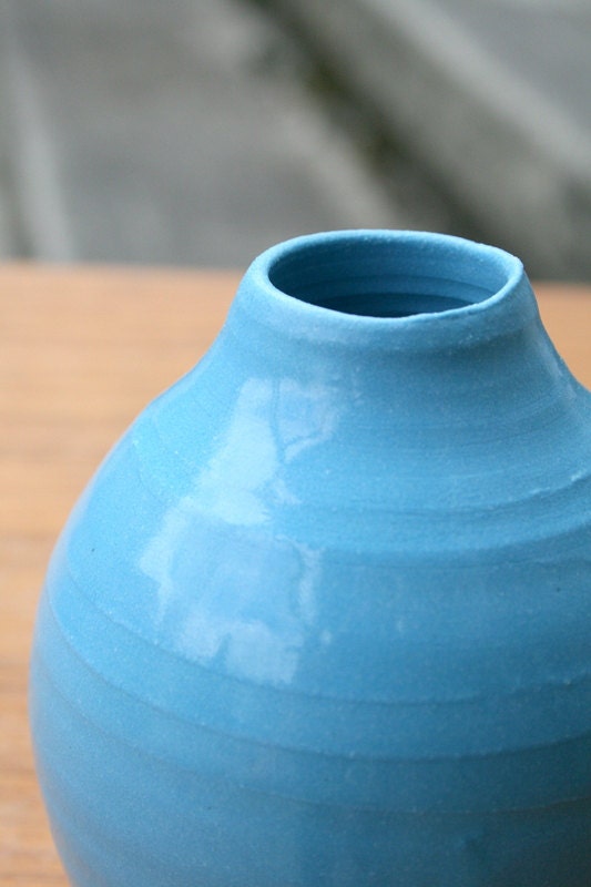 Bright blue bud vase, minimalist home decor. Golem 2013.