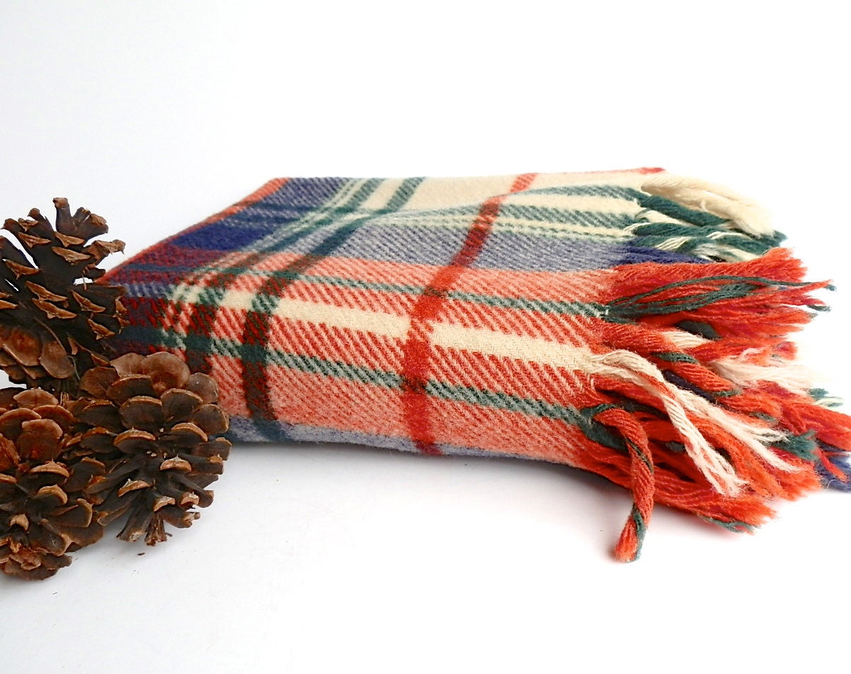Vintage Lap Robe Wool Blanket Stadium Blanket Red Green Navy Plaid
