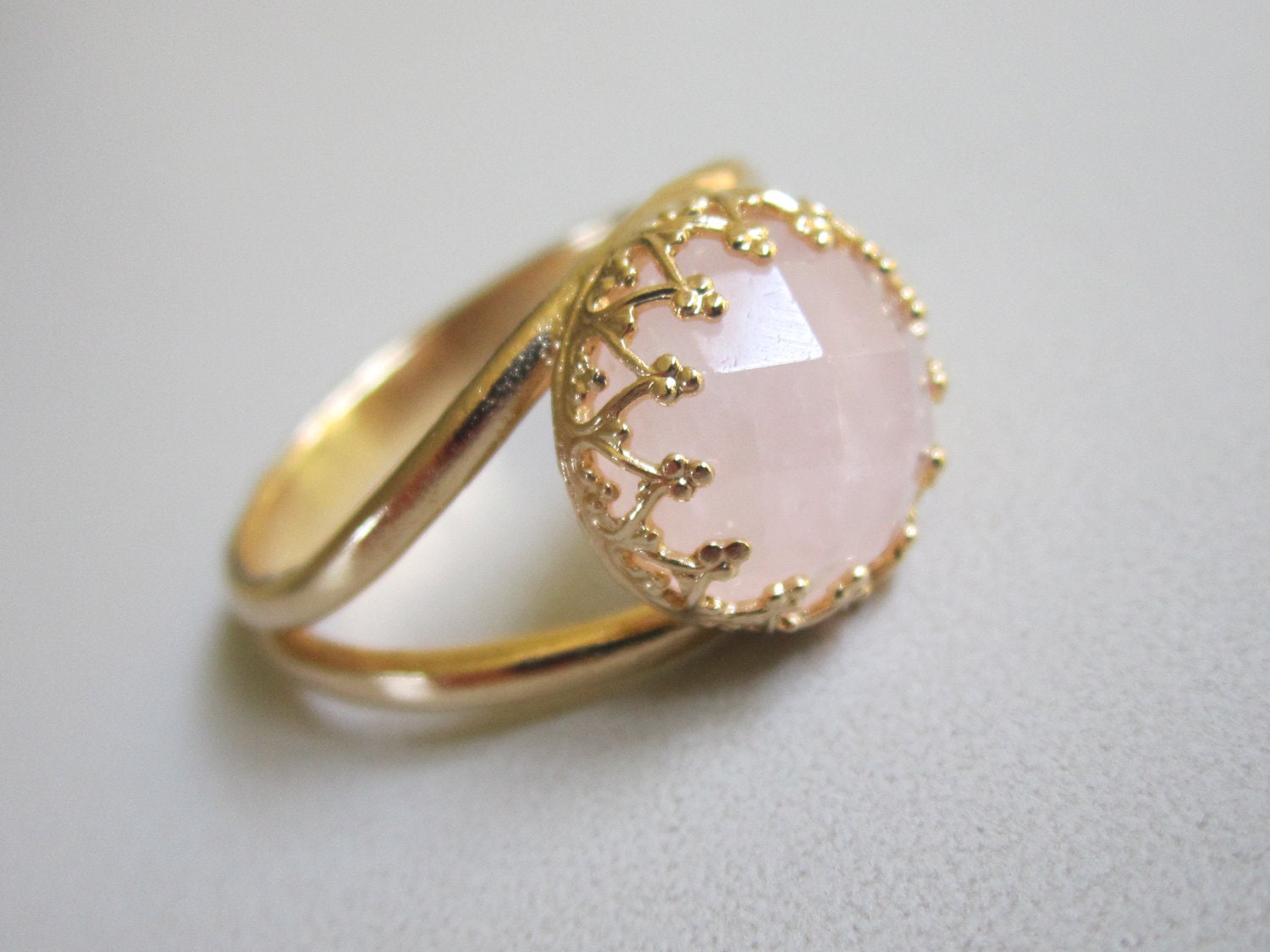 Rose quartz ring, Gold ring,  Vintage ring, gold cocktail ring, 10 mm Gemstone ring, Rose stone ring, Faceted pink ring, bridal ring