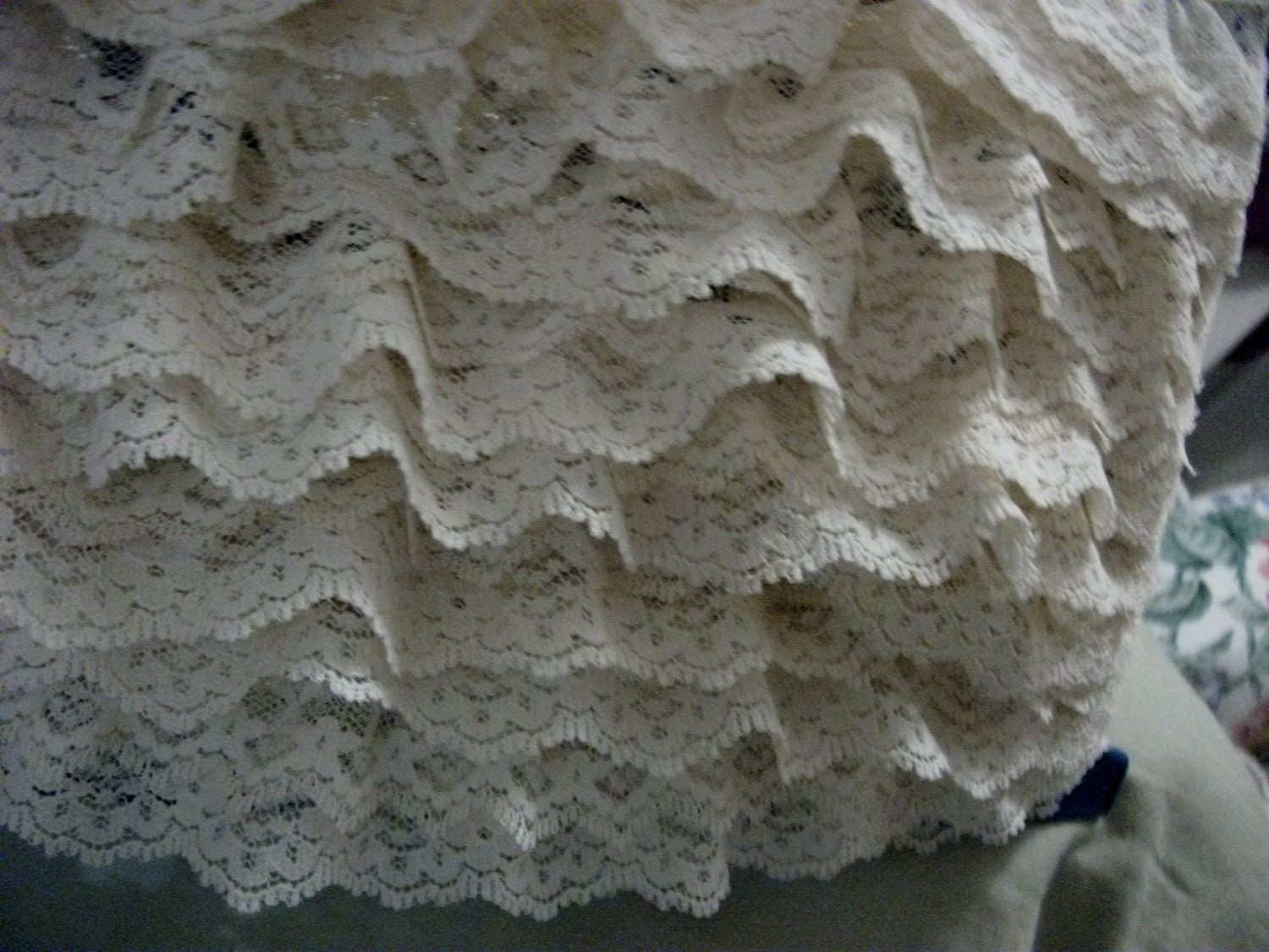 Vintage Double Ruffle Gathered Lace Off White Over 3 yards 1 1/2" Wide ONLY 5 USD