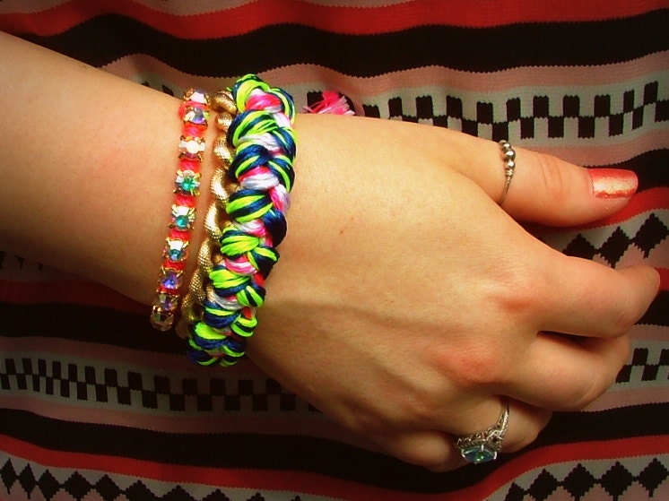 Neon Woven Chain Friendship Bracelet with Vintage Gold Tone Chain - OOAK