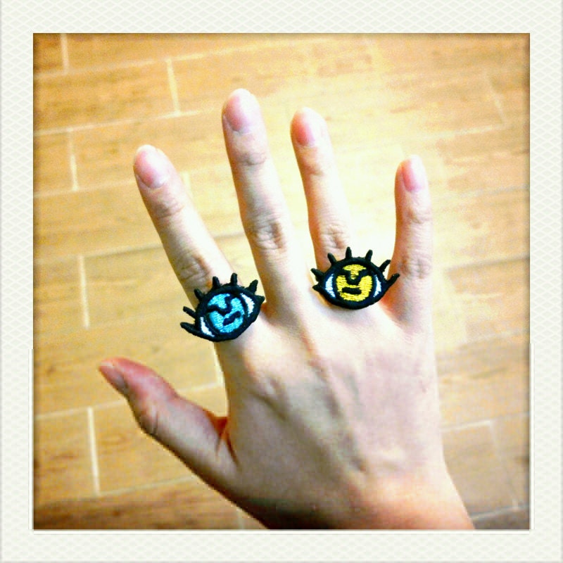 Eyemo rings (blue-orange) - (Ship on 26 Nov onwards)