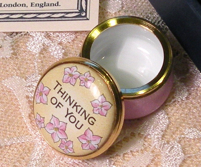 Halcyon Days Enamel Heirloom Keepsake Box Pill Box Bilston England